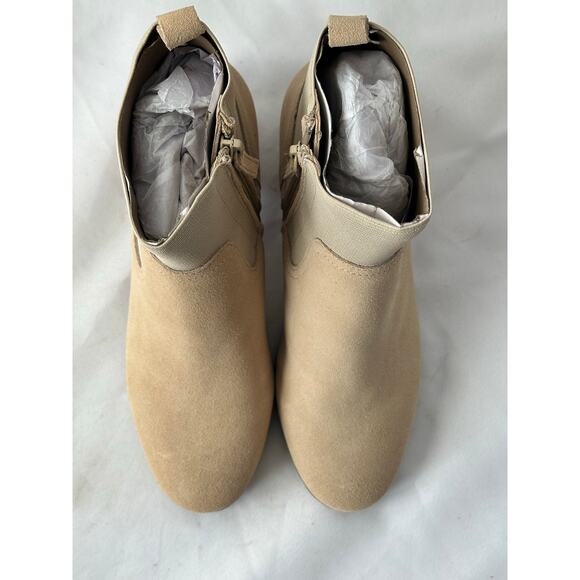 Violet & Red Loaded Knit Cuff Bootie Tan Size 9 NEW - Picture 3 of 6